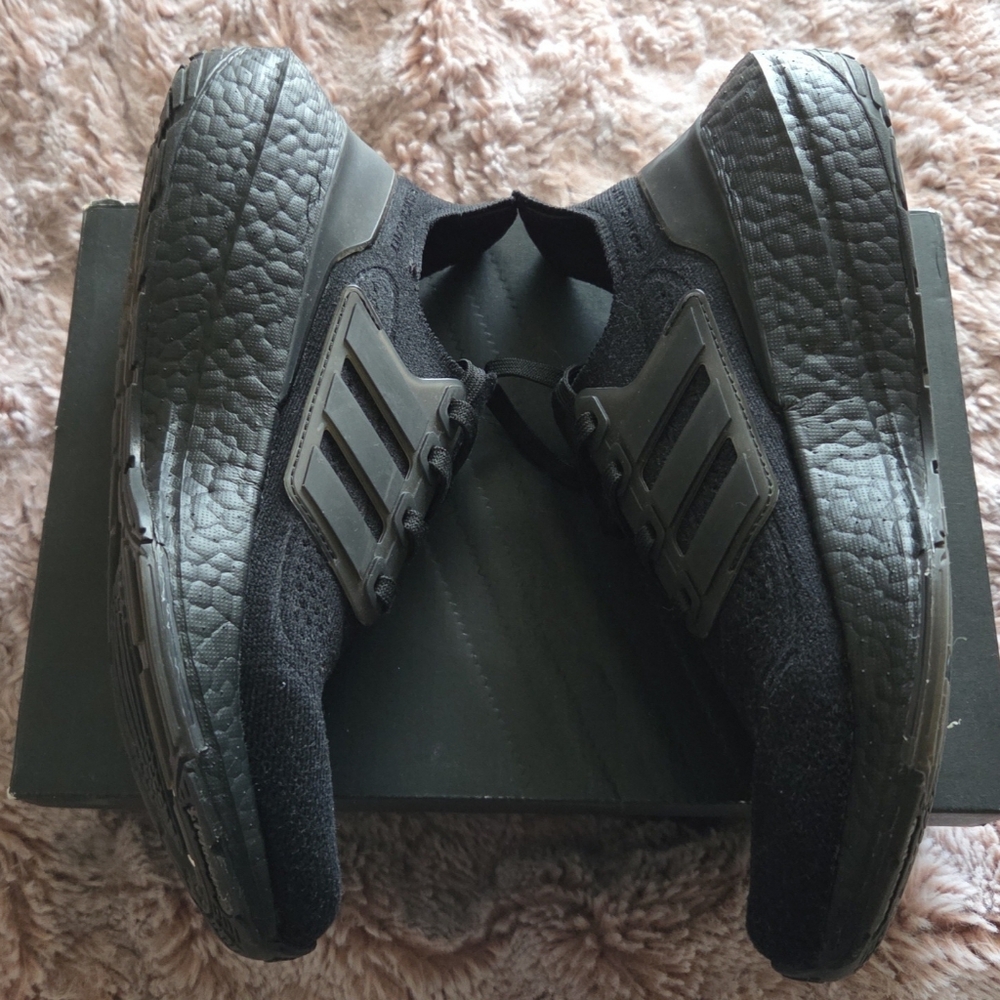 Adidas - Picture 5 of 7